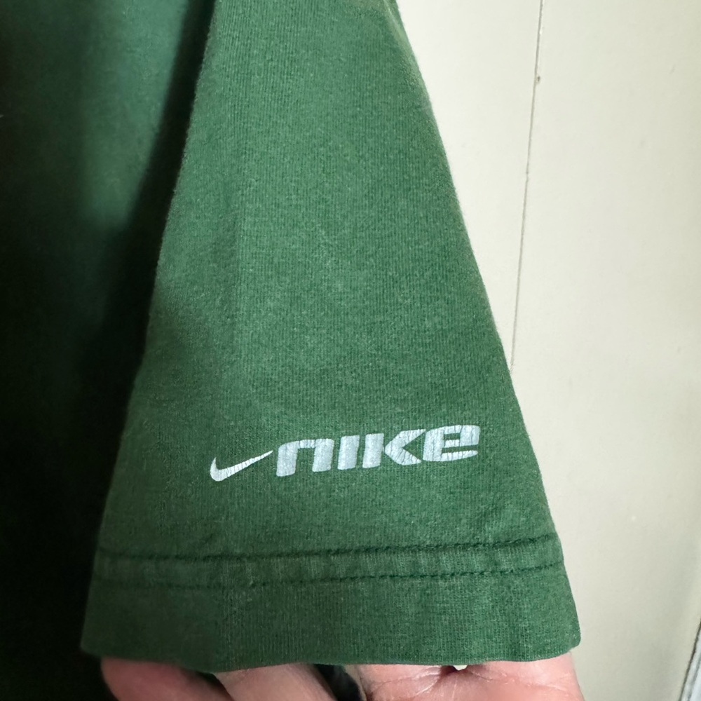 00’S nike tee - Picture 4 of 4